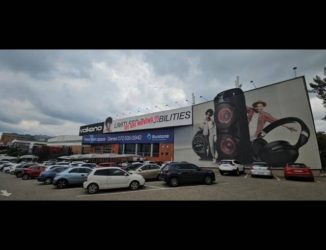 INDUSTRIAL PROPERTY TO RENT IN LONGMEADOW